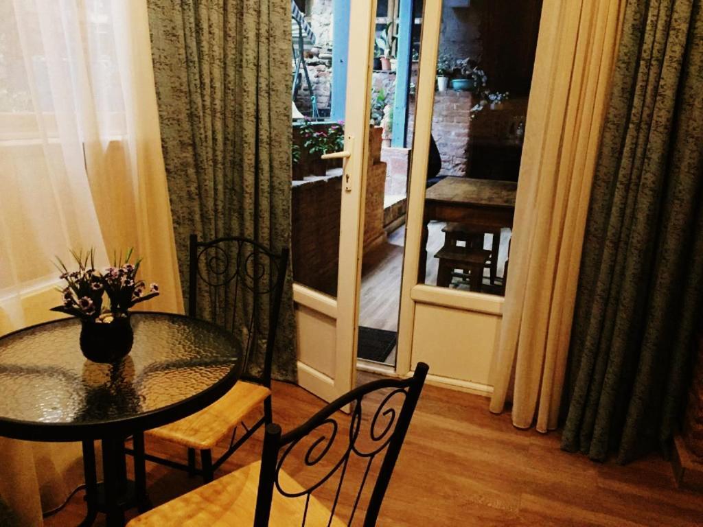 Appartement 19Th Century à Tbilissi Extérieur photo